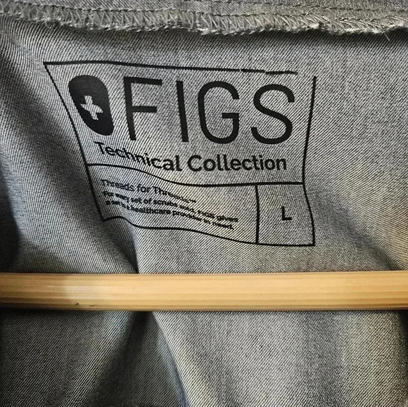 FIGS Gaya Graphite Gray  Scrub Top - Picture 7 of 7